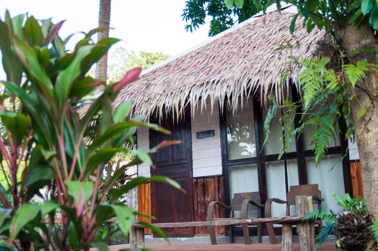 Ban_Na Hotel Koh Chang Exterior photo