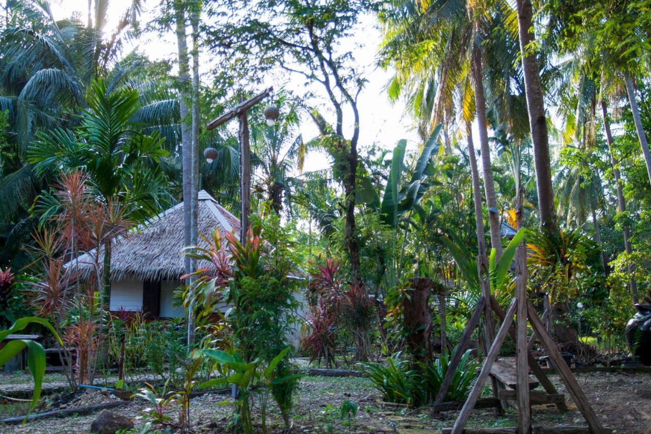 Ban_Na Hotel Koh Chang Exterior photo