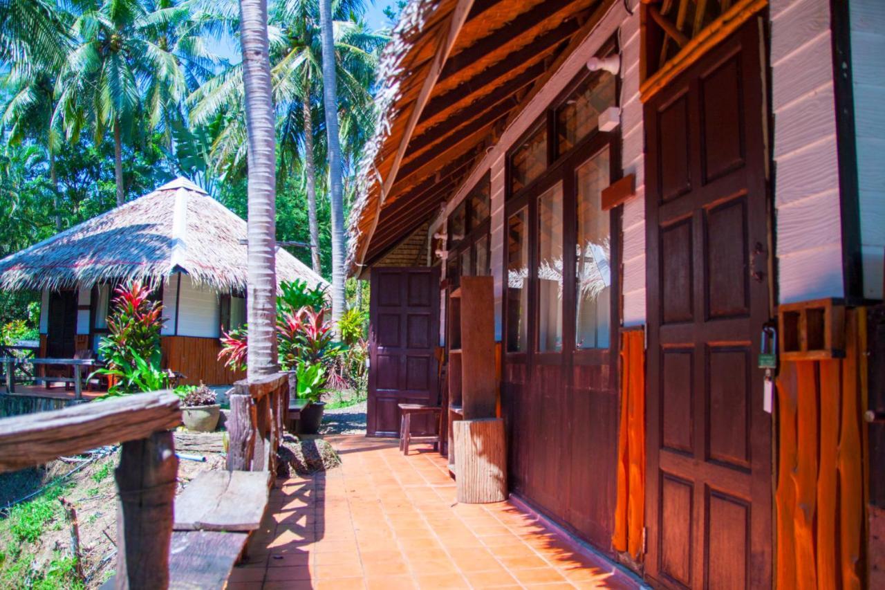 Ban_Na Hotel Koh Chang Exterior photo
